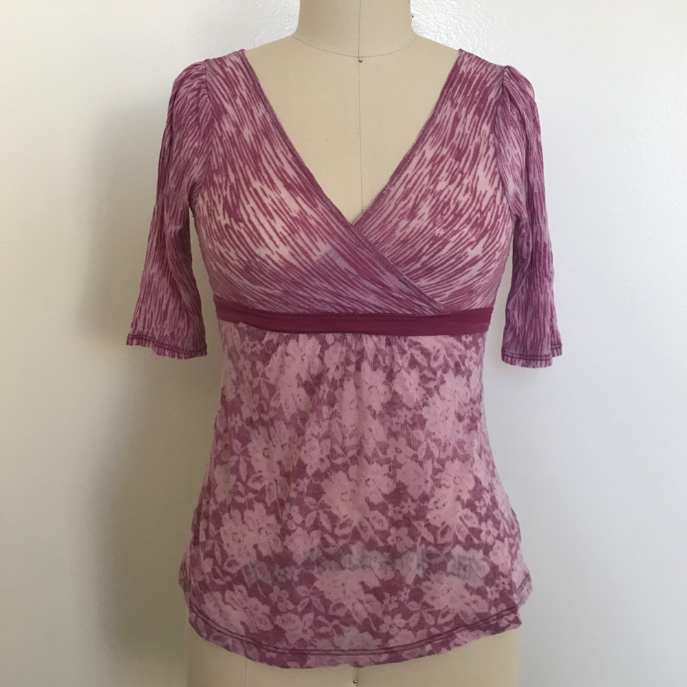 Women’s Knit Top